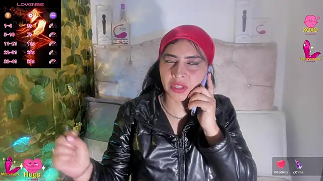 Snapshot of cristalconnorr chatting on 10, 10, 2025 cristalconnorr online show from 10, 10, 2025