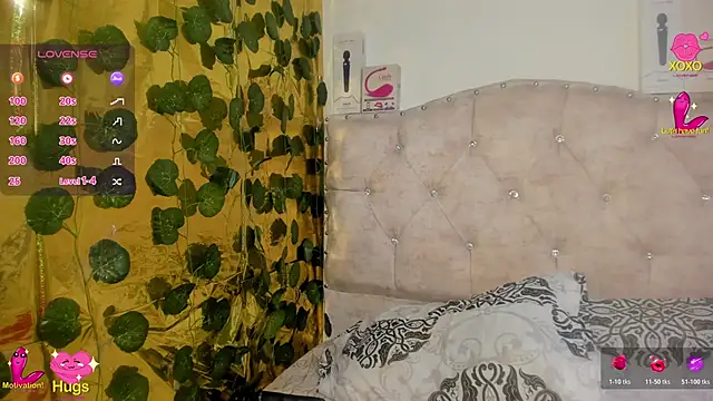 Snapshot of cristalconnorr chatting on 7, 11, 2025 cristalconnorr online show from 7, 11, 2025