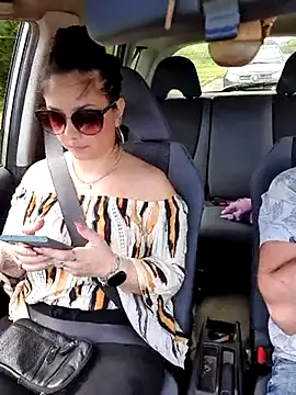 Snapshot of CoelhinhaGostosa chatting on 11, 3, 2025 CoelhinhaGostosa online show from 11, 3, 2025