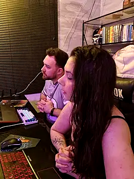 Snapshot of CoelhinhaGostosa chatting on 27, 11, 2025 CoelhinhaGostosa online show from 27, 11, 2025