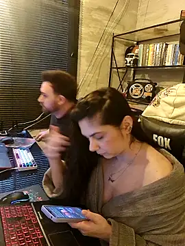 CoelhinhaGostosa online show from 5, 12, 2025