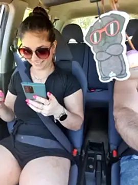 CoelhinhaGostosa online show from 18, 12, 2025