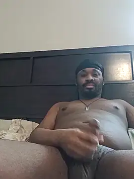 Snapshot of Hotcock100 chatting on 1, 3, 2026 Hotcock100 online show from 1, 3, 2026