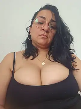 Snapshot of paulinaDiaz1 chatting on 12, 5, 2026 paulinaDiaz1 online show from 12, 5, 2026