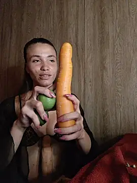 HelenHoltz online show from 21, 2, 2026