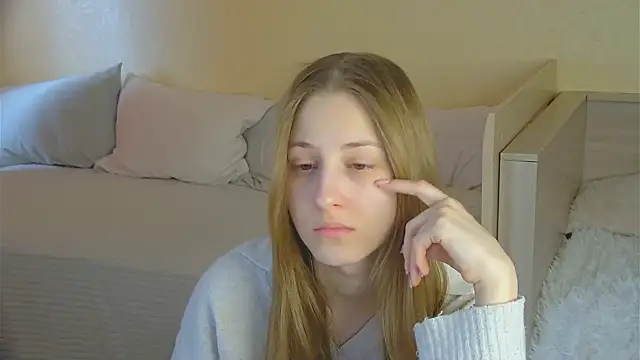 BritneyCruze online show from 17, 2, 2026