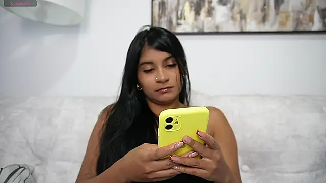 Snapshot of anahi__s chatting on 12, 1, 2025 anahi  s online show from 12, 1, 2025