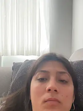 Snapshot of melosunuzz chatting on 23, 5, 2026 melosunuzz online show from 23, 5, 2026