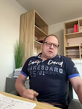 coupleLatinaLovers online show from 19, 3, 2025