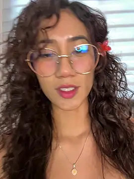 Snapshot of KaitlynLoveCam chatting on 20, 7, 2026 KaitlynLoveCam online show from 20, 7, 2026