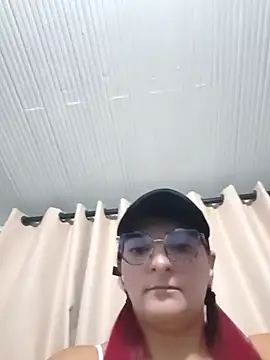 Snapshot of SHARAONELOVE chatting on 5, 2, 2026 SHARAONELOVE online show from 5, 2, 2026