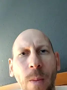 MrPearlsLive online show from 30, 12, 2024