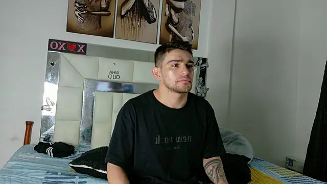 Sexy Alejandro  online show from 12, 2, 2025