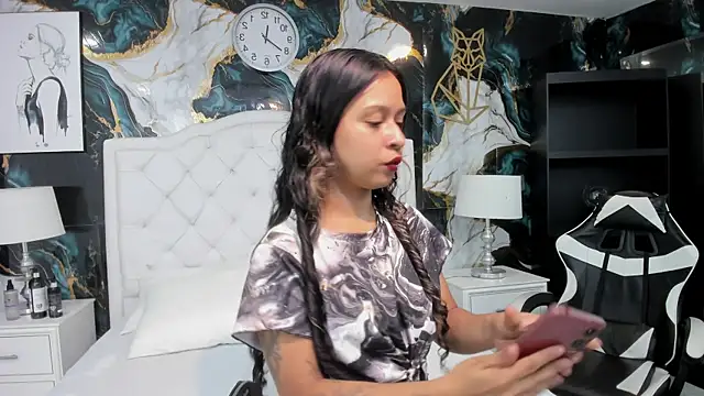 rave connor online show from 17, 2, 2026