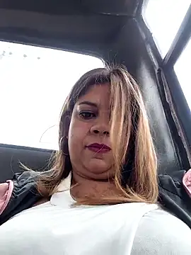 Snapshot of Laura-Hernandez chatting on 24, 3, 2026 Laura-Hernandez online show from 24, 3, 2026