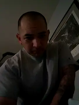 Snapshot of NewKing100 chatting on 19, 2, 2025 NewKing100 online show from 19, 2, 2025