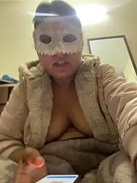 Snapshot of kamayanisingh24 chatting on 28, 2, 2025 kamayanisingh24 online show from 28, 2, 2025