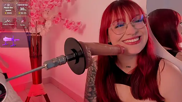 Snapshot of aurora_sweet2 chatting on 2, 12, 2025 aurora sweet2 online show from 2, 12, 2025