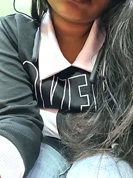 Snapshot of Ananya_34 chatting on 6, 2, 2026 Ananya 34 online show from 6, 2, 2026