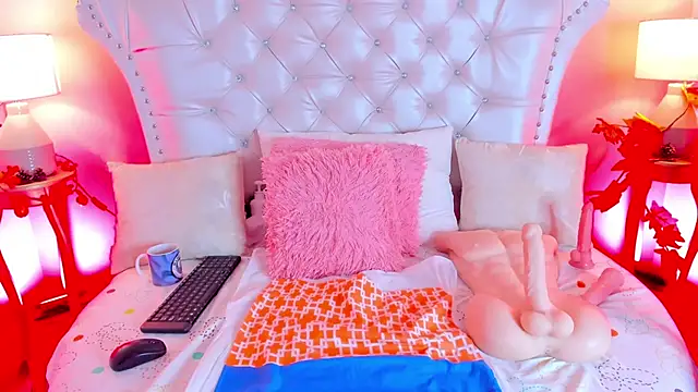 AliceLamore online show from 22, 1, 2025