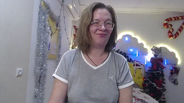 HolyMilfa online show from 5, 1, 2025