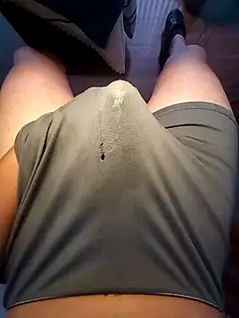 Snapshot of hot_dick_6_9 chatting on 6, 1, 2025 hot dick 6 9 online show from 6, 1, 2025