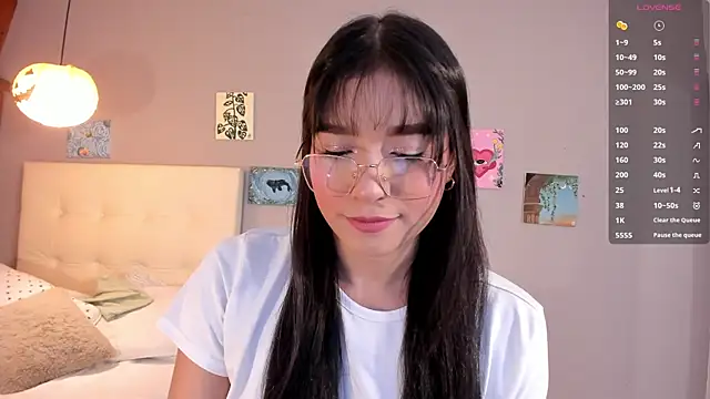 Maia W10 online show from 22, 5, 2026