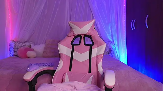 Lilou albrecht online show from 10, 4, 2026