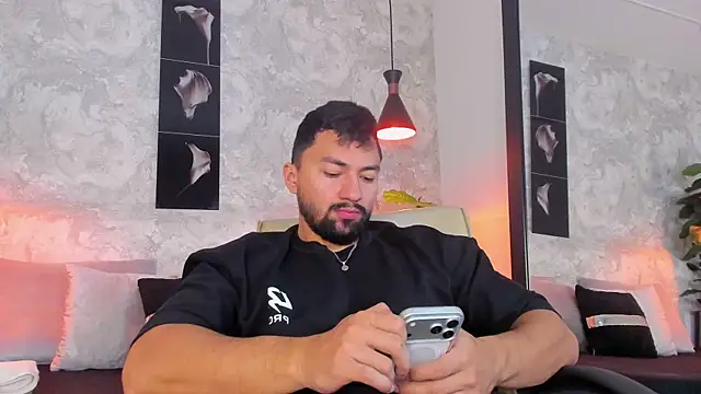 Regan   online show from 3, 12, 2025