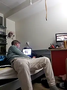 mikeythebestsucker online show from 9, 10, 2025