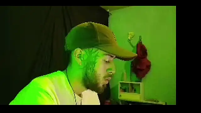 Snapshot of Aaronkiller chatting on 22, 2, 2025 Aaronkiller online show from 22, 2, 2025