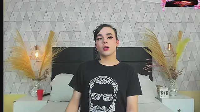 JustinePerry online show from 7, 2, 2026