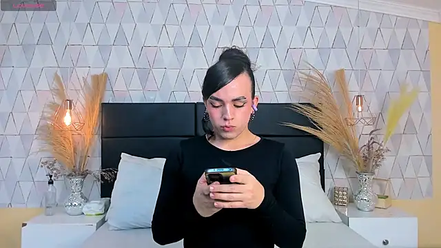 JustinePerry online show from 28, 3, 2026