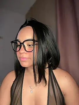 Lucy wilson5 online show from 20, 3, 2025