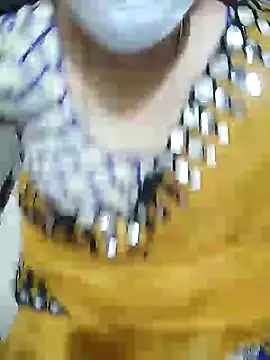 Snapshot of aliseanu chatting on 31, 12, 2024 aliseanu online show from 31, 12, 2024