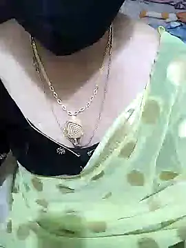 Snapshot of aliseanu chatting on 14, 1, 2025 aliseanu online show from 14, 1, 2025