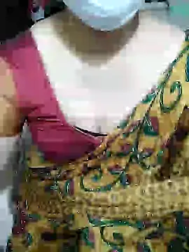 Snapshot of aliseanu chatting on 17, 1, 2025 aliseanu online show from 17, 1, 2025