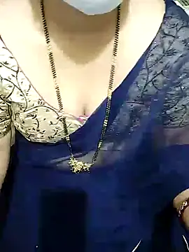 Snapshot of aliseanu chatting on 23, 1, 2025 aliseanu online show from 23, 1, 2025