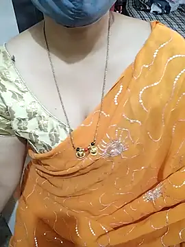 Snapshot of aliseanu chatting on 15, 2, 2025 aliseanu online show from 15, 2, 2025