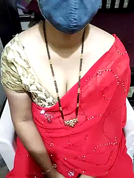 Snapshot of aliseanu chatting on 28, 2, 2025 aliseanu online show from 28, 2, 2025