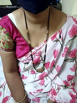 Snapshot of aliseanu chatting on 24, 9, 2025 aliseanu online show from 24, 9, 2025