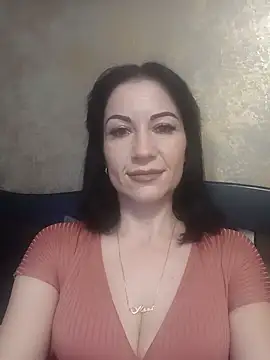 Snapshot of FireLily332 chatting on 22, 1, 2025 FireLily332 online show from 22, 1, 2025