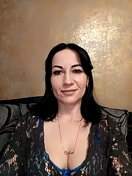 Snapshot of FireLily332 chatting on 3, 3, 2025 FireLily332 online show from 3, 3, 2025