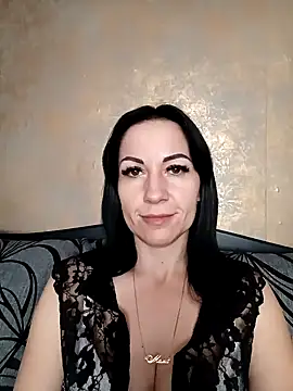 Snapshot of FireLily332 chatting on 13, 3, 2025 FireLily332 online show from 13, 3, 2025