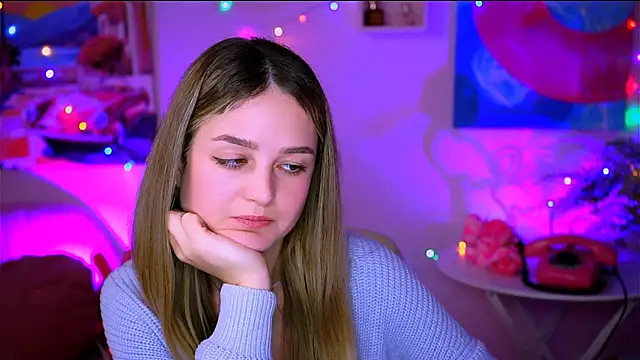 Snapshot of DeboraLarson chatting on 7, 2, 2025 DeboraLarson online show from 7, 2, 2025