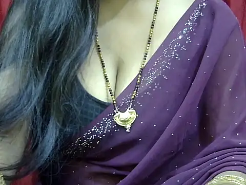 Snapshot of HOT-SEEMAA chatting on 22, 11, 2025 HOT-SEEMAA online show from 22, 11, 2025