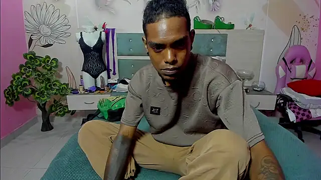 bigblackhotx1 online show from 5, 2, 2026