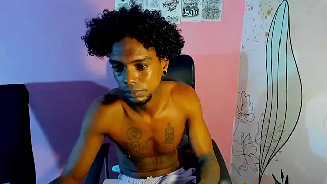 bigblackhotx1 online show from 4, 4, 2026