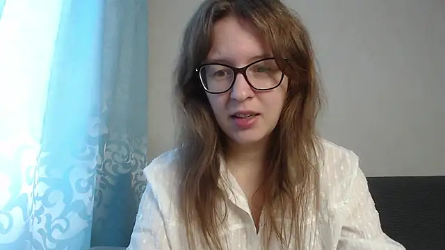 Snapshot of Ari_Storm chatting on 18, 12, 2024 Ari Storm online show from 18, 12, 2024