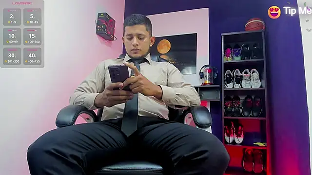 Marcos garcias online show from 15, 2, 2026